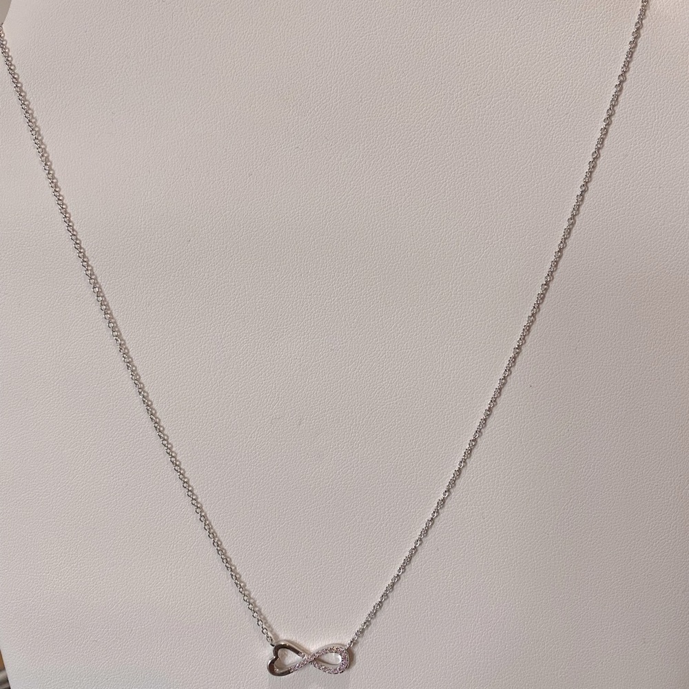 Tocara necklace
